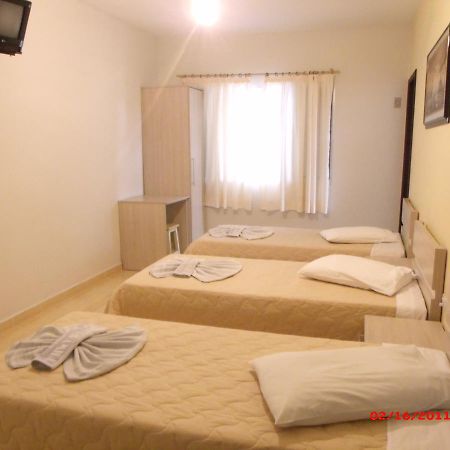 Hotel Piramide Елдорадо Екстериор снимка