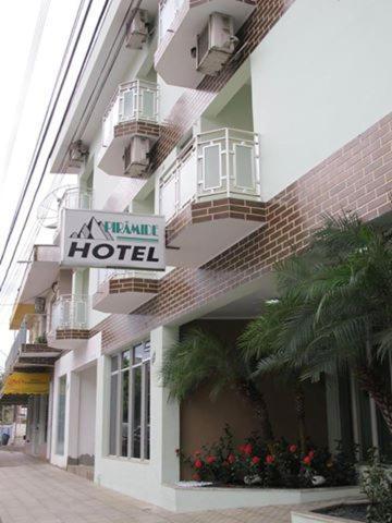 Hotel Piramide Елдорадо Екстериор снимка